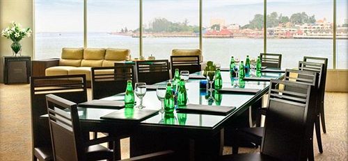 קואלה טרנגאנו Duyong Marina & Resort מראה חיצוני תמונה